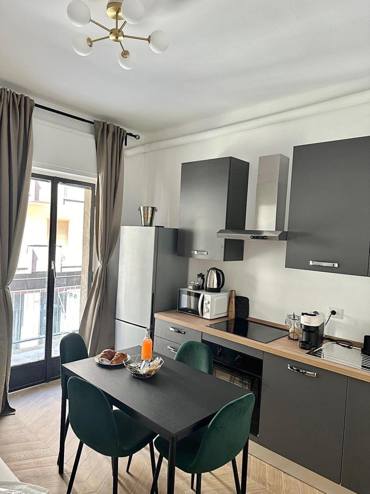 Suite Dante 262 Bari Ngoại thất bức ảnh